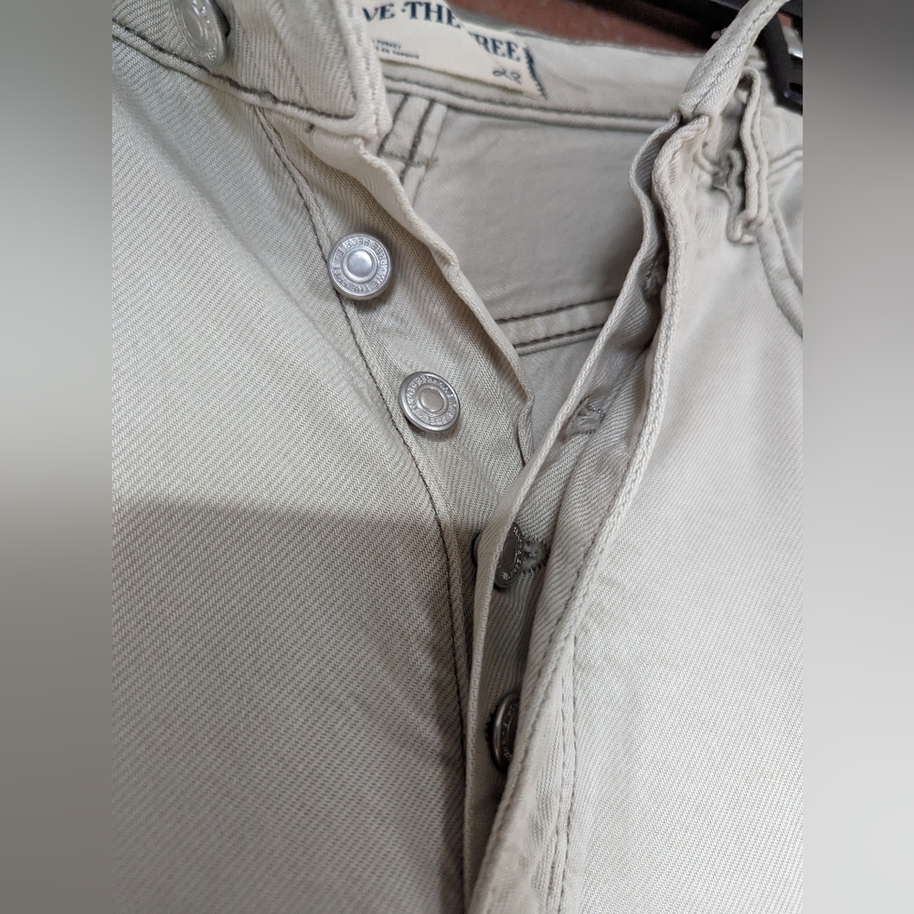 NWT- WE THE FREE- OLD WEST SLOUCHY JEAN SZ. 28 - Picture 3 of 12